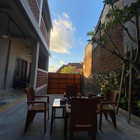 Bed and Breakfast Br Bed N Bfast Улувату Экстерьер фото