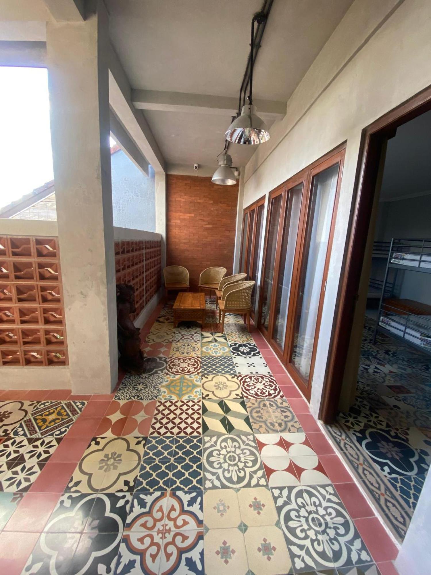 Bed and Breakfast Br Bed N Bfast Улувату Экстерьер фото